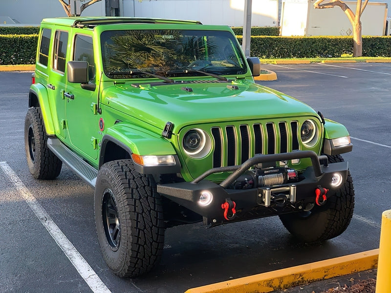 Load image into Gallery viewer, Oracle Oculus Bi-LED Projector Headlights for Jeep JL/Gladiator JT - Matte Blk - 5500K SEE WARRANTY
