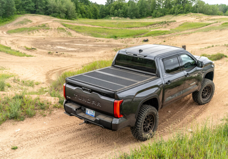 Load image into Gallery viewer, Extang 2024 Ford Ranger (5ft Bed) Endure ALX Bed Cover
