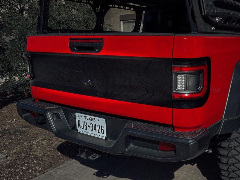 Load image into Gallery viewer, Oracle Jeep Gladiator JT Flush Mount LED Tail Lights SEE WARRANTY
