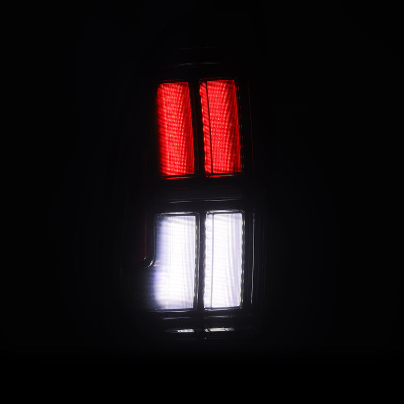 Load image into Gallery viewer, User 8
