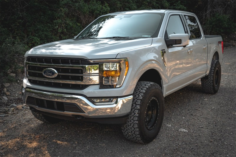 Load image into Gallery viewer, Tuff Country 21-23 Ford F-150 4x4 3in Front Lift Kit with Shocks
