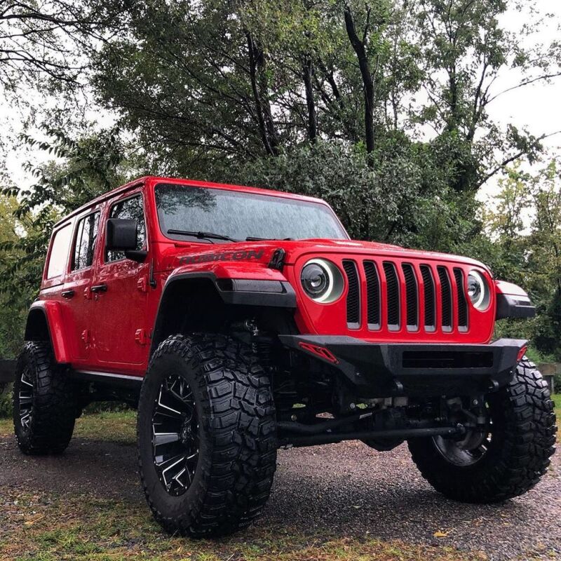 Load image into Gallery viewer, Oracle Jeep Wrangler JL Oculus Bi-LED Projector Headlights- Graphite Metallic - 5500K SEE WARRANTY
