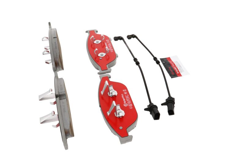 Load image into Gallery viewer, Brembo OE 20-22 Ford Mustang PRIME Ceramic Brake Pad - Front
