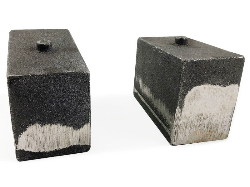Load image into Gallery viewer, Tuff Country 03-13 Dodge Ram 2500 4wd / 03-22 Ram 3500 4in Cast Iron Lift Blocks Pair

