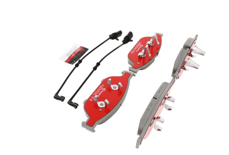 Load image into Gallery viewer, Brembo OE 20-22 Ford Mustang PRIME Ceramic Brake Pad - Front
