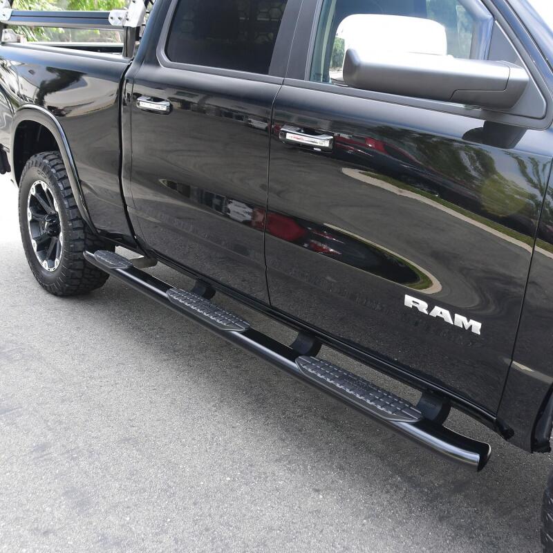 Load image into Gallery viewer, Westin 19-22 RAM 1500 CC 5ft7in. Bed (Excl. Classic) PRO TRAXX 5 W2W Oval Nerf Step Bars - Black
