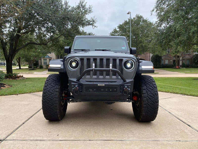 Load image into Gallery viewer, Oracle Oculus Bi-LED Projector Headlights for Jeep JL/Gladiator JT - Matte Blk - 5500K SEE WARRANTY
