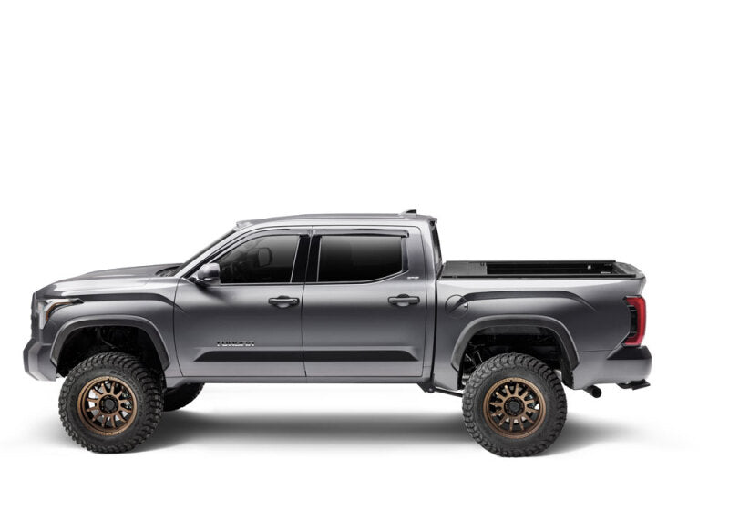 Load image into Gallery viewer, Retrax 22-23 Toyota Tundra CrewMax 5.5ft. Bed (w/Deck Rail Sys) Retrax EQ
