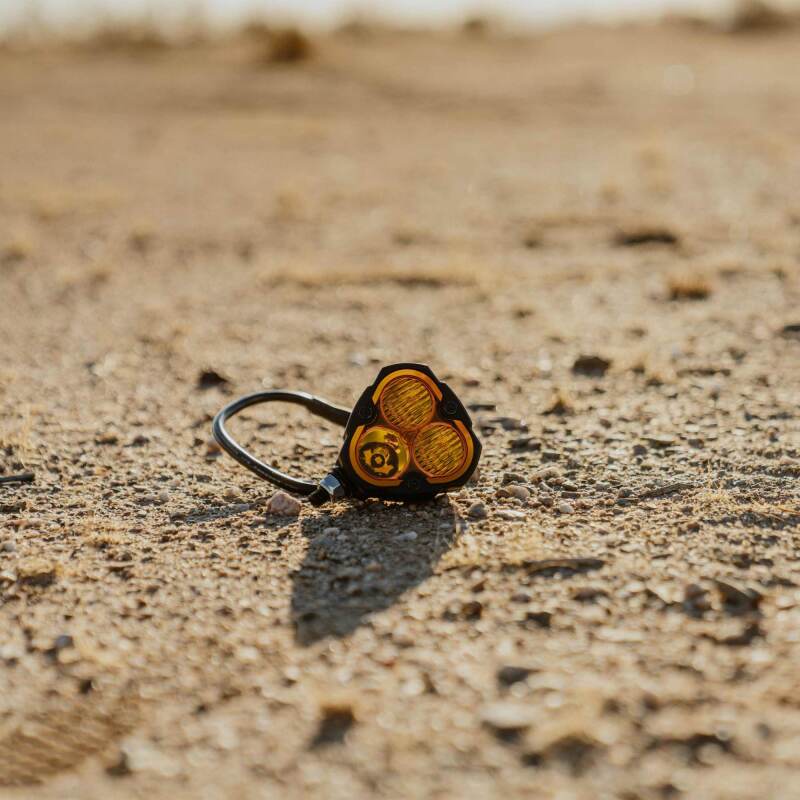 Load image into Gallery viewer, KC HiLiTES FLEX ERA 3 Performance Yellow Combo Beam Lens

