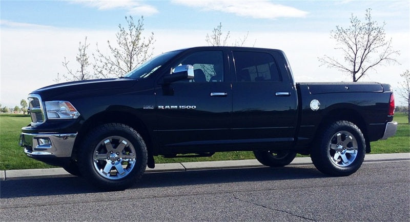 Load image into Gallery viewer, Tuff Country 09-18 Dodge Ram 1500 4X4 2.5in Front / 1.5in Rear Lift Kit
