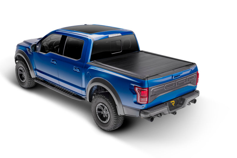 Load image into Gallery viewer, Retrax 21-24 Ford F-150 IX Manual Retractable Tonneau Cover Super Cab - 6.5ft Bed
