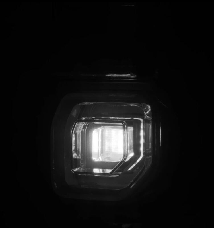 Load image into Gallery viewer, User 5
