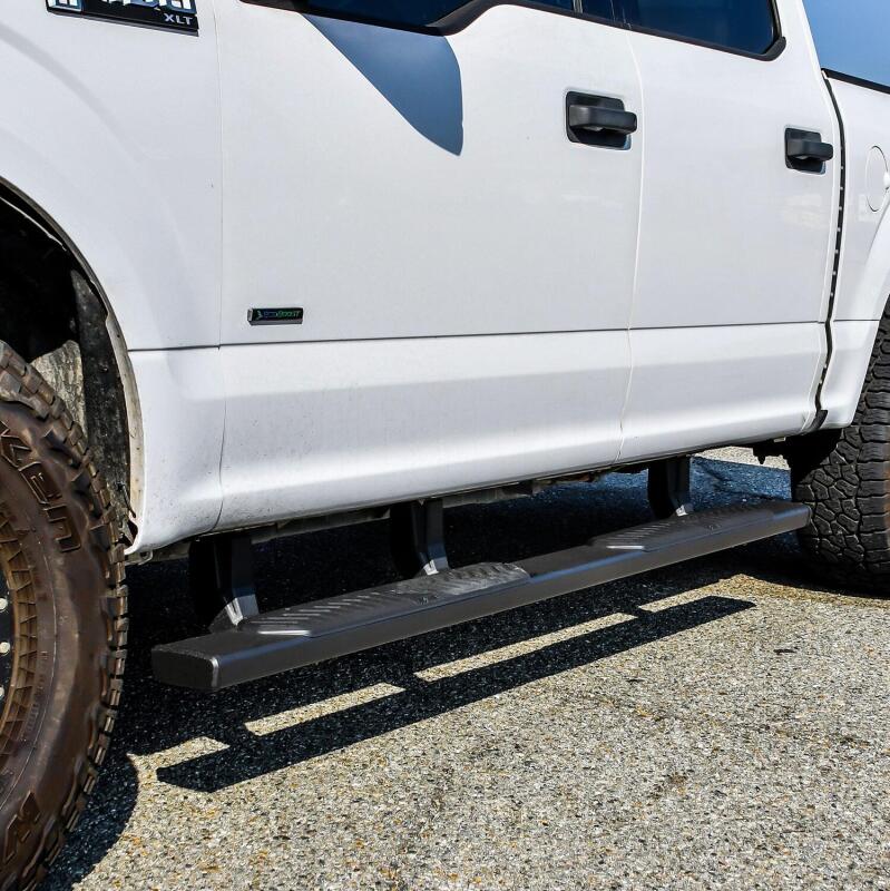 Load image into Gallery viewer, Westin Ram 15-21 Ford F-150 / 17-21 Ford F-250 &amp; F350 Crew Cab R5 XD Nerf Step Bars - Black

