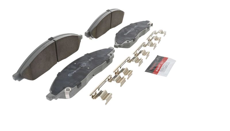 Load image into Gallery viewer, Brembo OE 22-24 Chrysler Grand Caravan/22-24 Jeep Grand Cherokee/L Ceramic Brake Pad - Front
