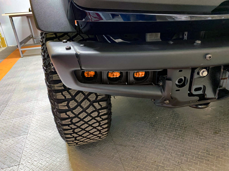 Load image into Gallery viewer, Oracle High 21-22 Ford Bronco Triple LED Fog Light kit for Steel Bumper
