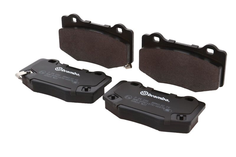 Load image into Gallery viewer, Brembo OE 15-22 Ford Mustang PRIME Low-Met Brake Pad - Rear
