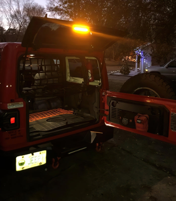 Load image into Gallery viewer, Oracle Jeep Wrangler JL Cargo LED Light Module - Amber/White
