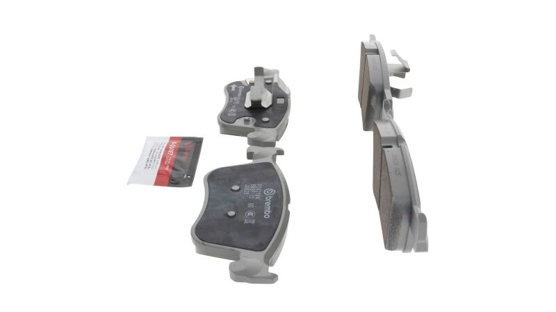 Load image into Gallery viewer, Brembo 2022 Ford Bronco Sport/ Ford Escape/ Ford Maverick Front NAO Brake Pad
