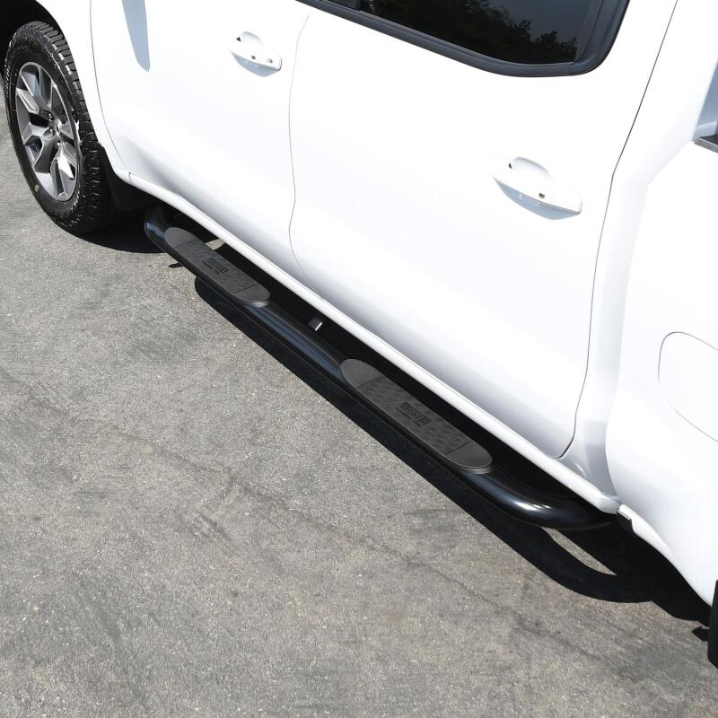 Load image into Gallery viewer, Westin 2019 Chevrolet Silverado/Sierra 1500 Crew Cab Platinum 4 Oval Nerf Step Bars - Black
