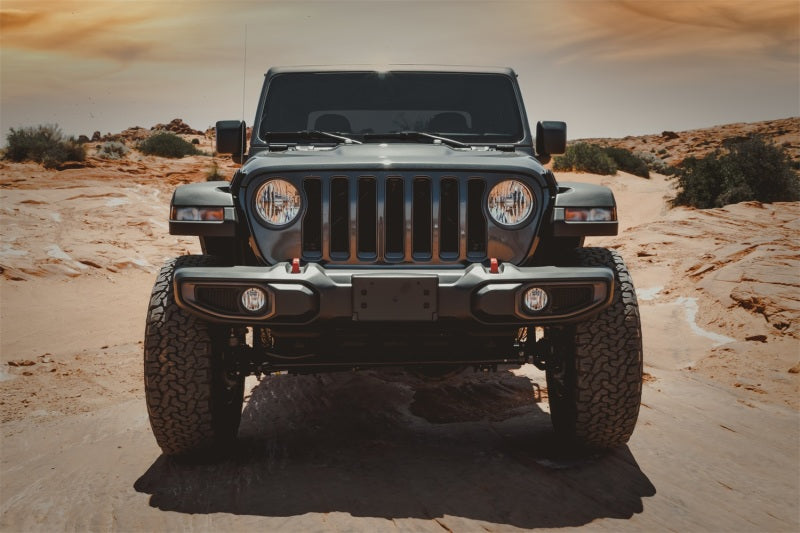 Load image into Gallery viewer, Tuff Country 20-23 Jeep Gladiator 3.5in Suspension Lift No Shocks
