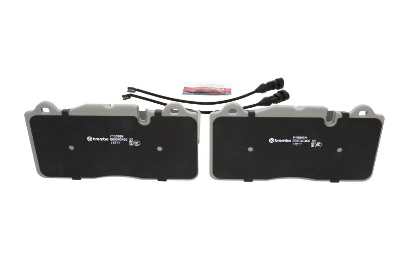 Load image into Gallery viewer, Brembo OE 14-15 Chevrolet Camaro Ceramic Brake Pad - Front
