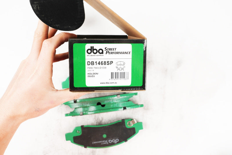 Load image into Gallery viewer, Photo - Close Up
