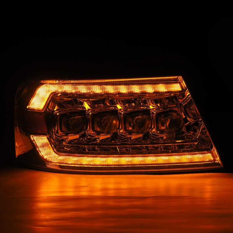 Load image into Gallery viewer, User 3
