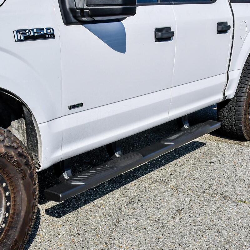 Load image into Gallery viewer, Westin Ram 15-21 Ford F-150 / 17-21 Ford F-250 &amp; F350 Crew Cab R5 XD Nerf Step Bars - Black
