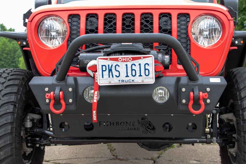 Load image into Gallery viewer, Fishbone Offroad 2018+ Jeep JL/Gladiator Wrangler JL/Gladiator Front Winch Bumper - Black Powdercoat
