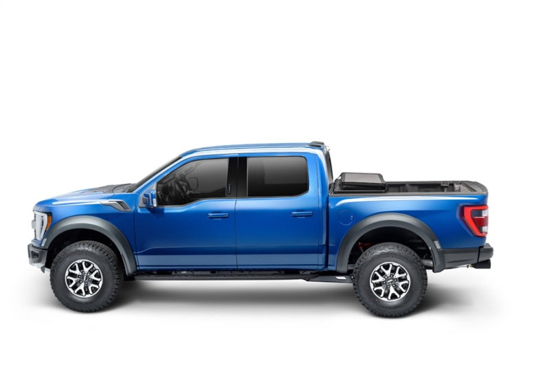 Load image into Gallery viewer, Extang 16-23 Nissan Titan XD w/o Rail Sys. (6ft. 7in. Bed) Solid Fold ALX
