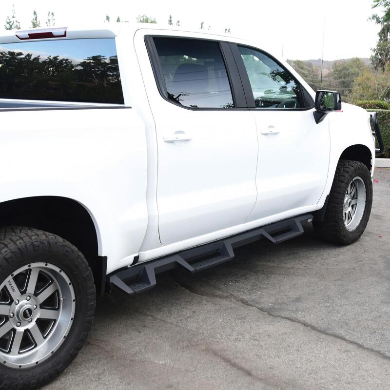 Load image into Gallery viewer, Westin 2019 Chevrolet Silverado/Sierra 1500 (5.5ft) Drop Wheel to Wheel Nerf Step Bars - Txt Black

