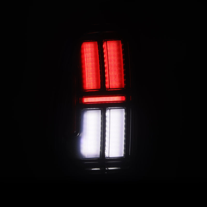 Load image into Gallery viewer, User 8

