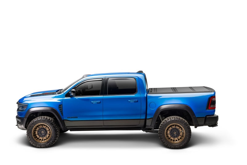 Load image into Gallery viewer, Extang 22-23 Toyota Tundra (with/without Rail Sys) 6.7ft. Bed Endure ALX
