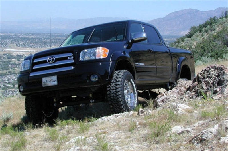 Load image into Gallery viewer, Tuff Country 99-04 Toyota Tundra 4x4 &amp; 2wd 4.5in Lift Kit (SX6000 Shocks)
