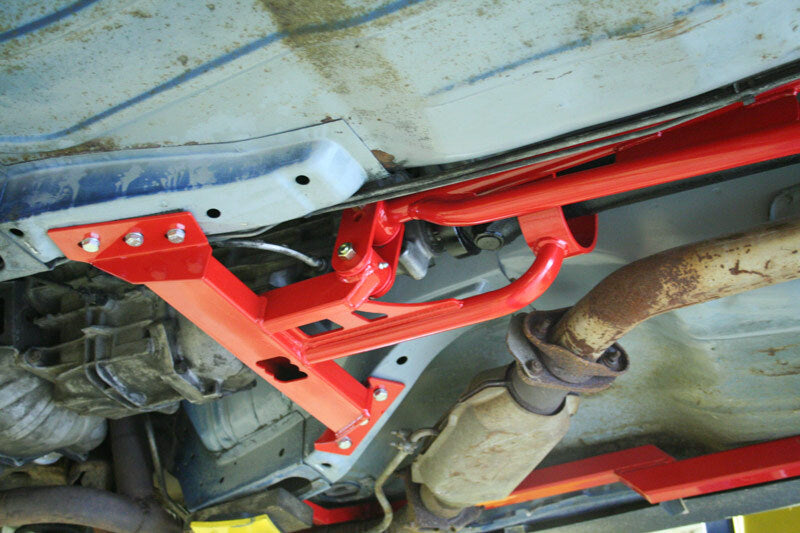 Load image into Gallery viewer, UMI Performance 82-92 GM F-Body Tunnel Mount Trq. Arm T5/ TH350 Loop - Red
