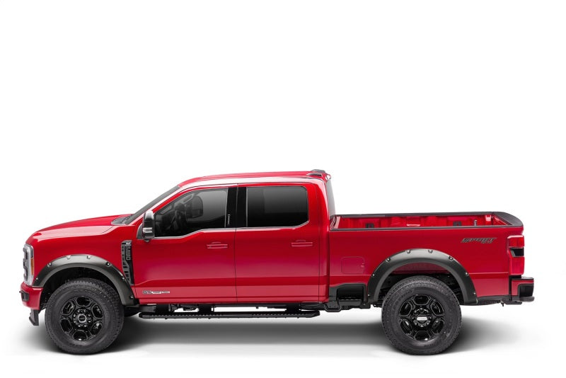 Load image into Gallery viewer, Bushwacker 23-24 Ford F-250/350 SuperDuty Pocket Style Flares 4pc - Black
