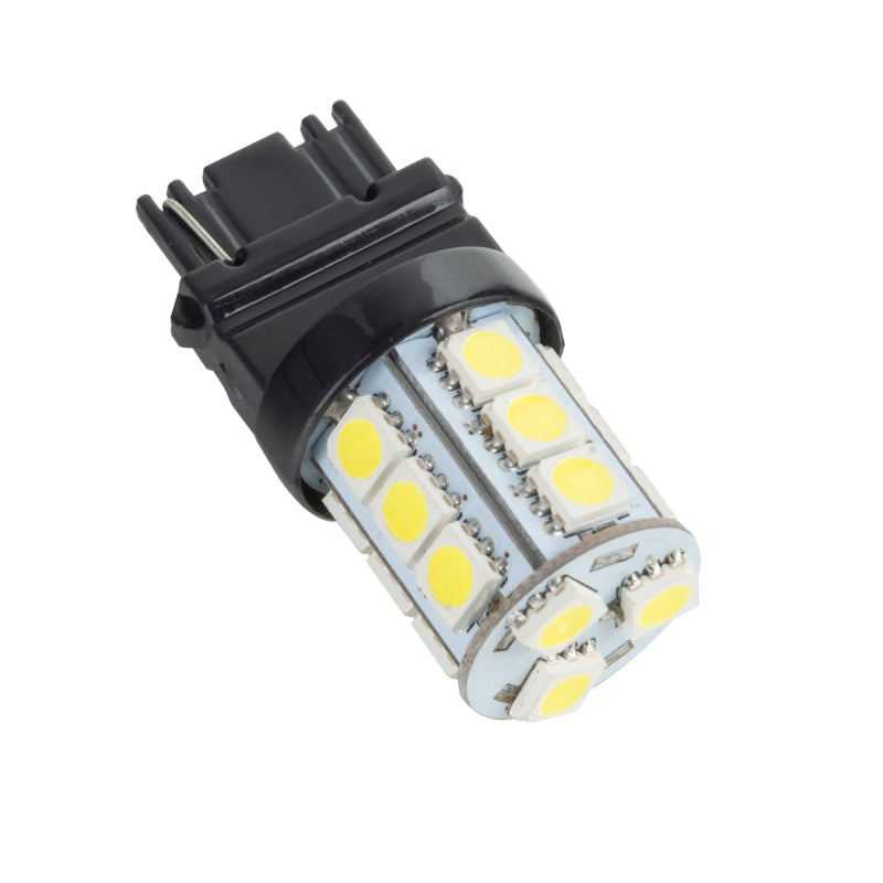 Load image into Gallery viewer, Oracle 3156 18 LED 3-Chip SMD Bulb (Single) - Cool White
