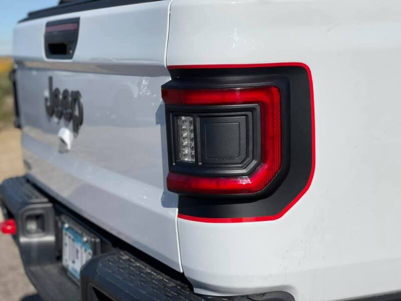 Load image into Gallery viewer, Oracle Jeep Gladiator JT Flush Mount LED Tail Lights SEE WARRANTY
