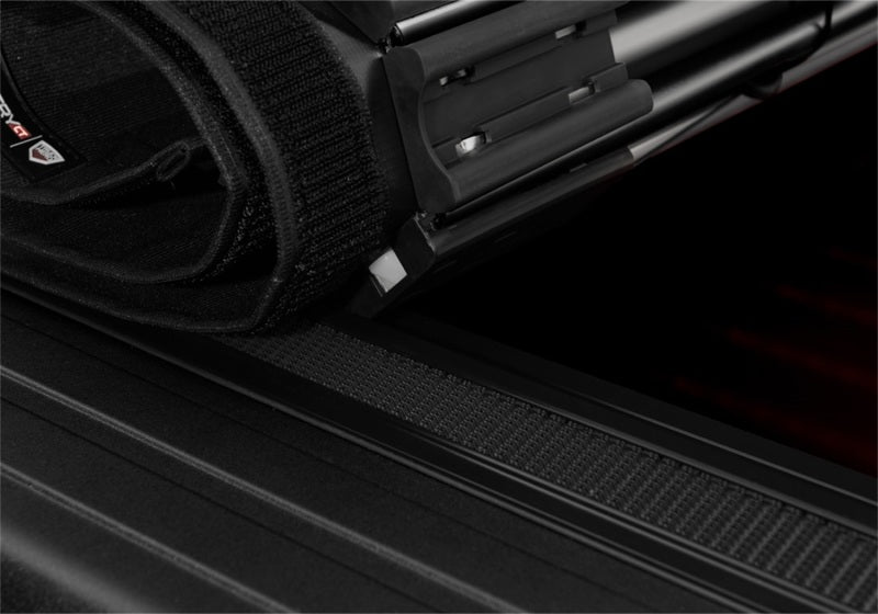 Load image into Gallery viewer, Truxedo 19-20 Ram 1500 (New Body) w/o Multifunction Tailgate 5ft 7in Sentry CT Bed Cover
