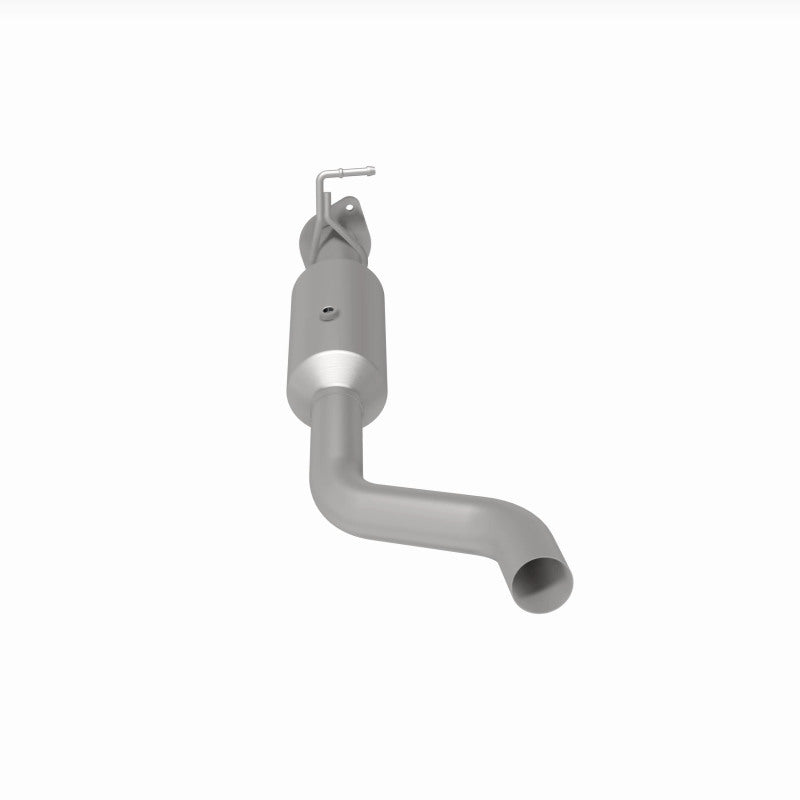 Load image into Gallery viewer, MagnaFlow 22-24 Ford F-650 V8 7.3L Underbody Direct Fit Catalytic Converter
