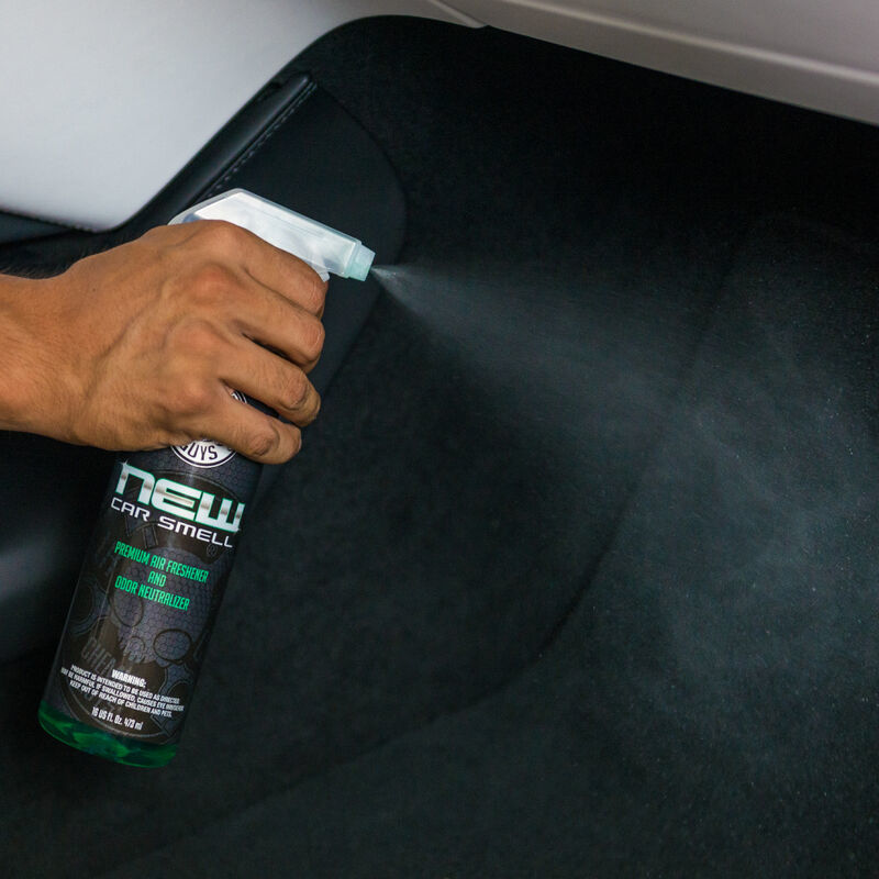 Load image into Gallery viewer, Chemical Guys New Car Smell Air Freshener &amp; Odor Eliminator - 4oz
