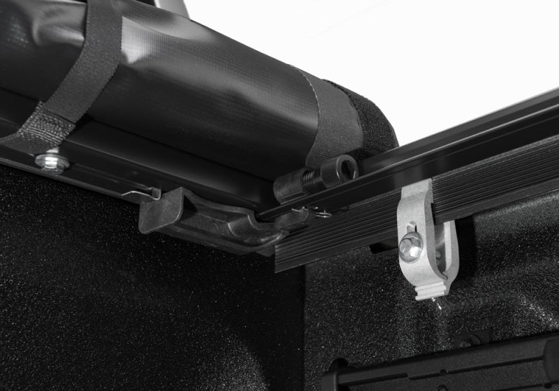 Load image into Gallery viewer, Truxedo 19-20 Ram 1500 (New Body) w/o Multifunction Tailgate 5ft 7in Pro X15 Bed Cover
