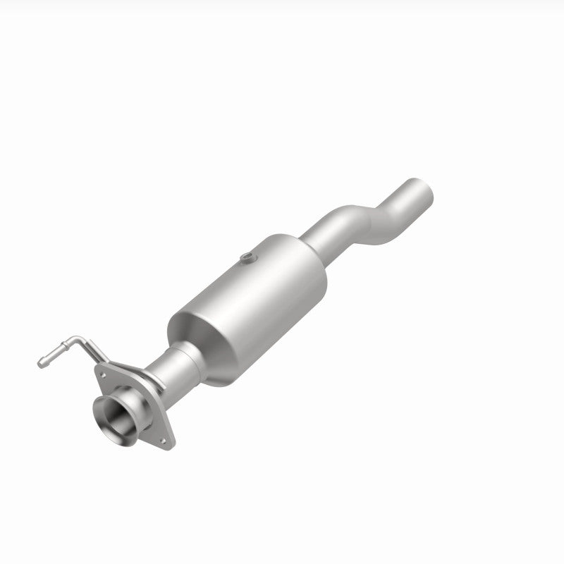 Load image into Gallery viewer, MagnaFlow 20-22 Ford F-350 Super Duty V8 7.3L Rear Underbody Direct Fit Catalytic Converter
