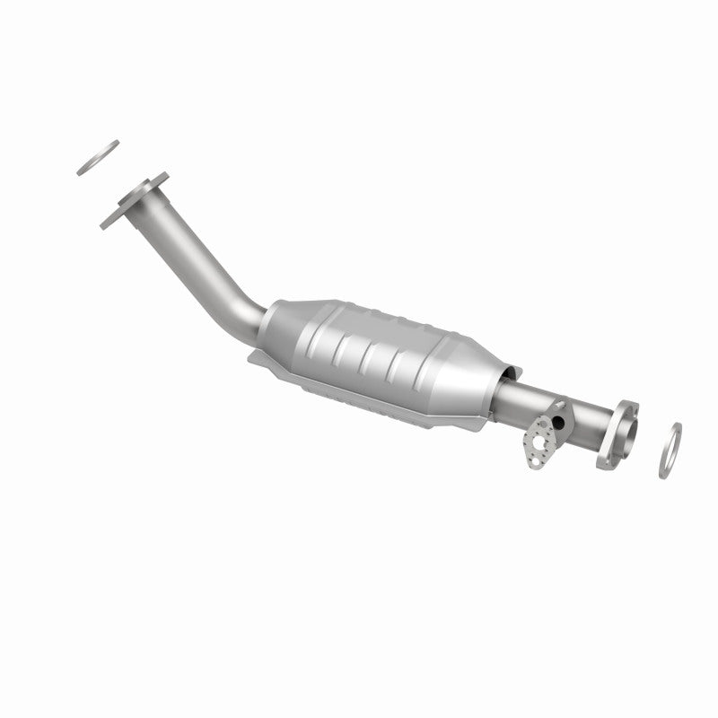 Load image into Gallery viewer, MagnaFlow Conv DF 00-8/04 Toyota Tundra 4.7L P/S Front
