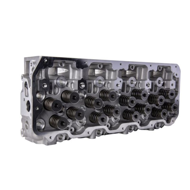 Load image into Gallery viewer, Fleece Performance 01-04 GM Duramax LB7 Freedom Cylinder Head w/Cupless Injector Bore (Driver Side)
