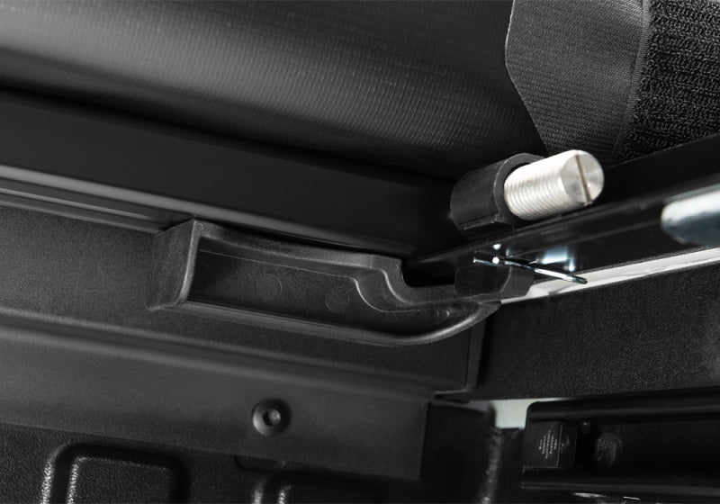 Load image into Gallery viewer, Extang 14-19 Toyota Tundra LB (8ft) (w/Rail System) Trifecta 2.0
