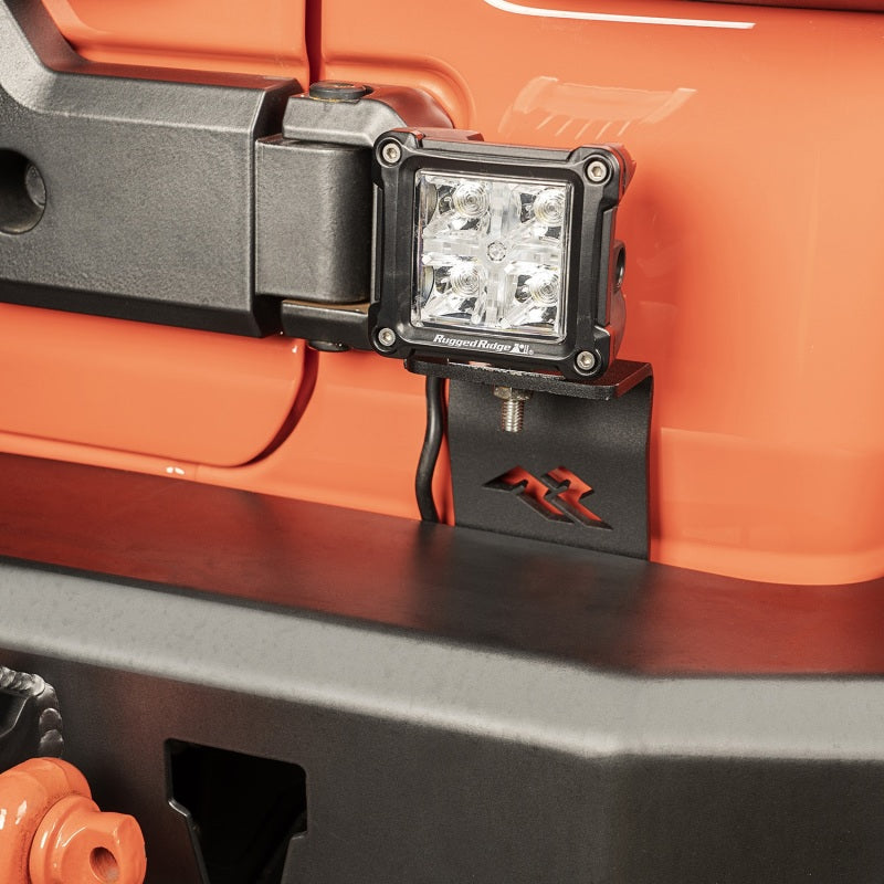 Load image into Gallery viewer, Rugged Ridge 18-20 Jeep Wrangler JL LED Rear Cube Mount - Pair
