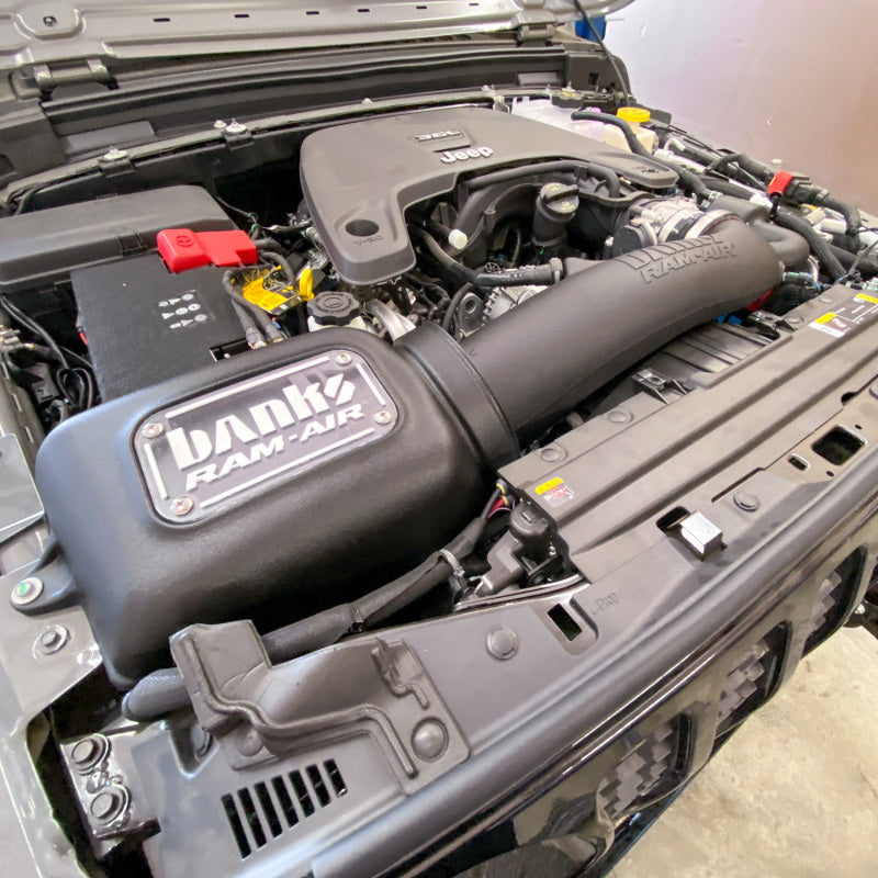 Load image into Gallery viewer, Banks Power 18-20 Jeep 3.6L Wrangler (JL) Ram-Air Intake System - Dry Filter
