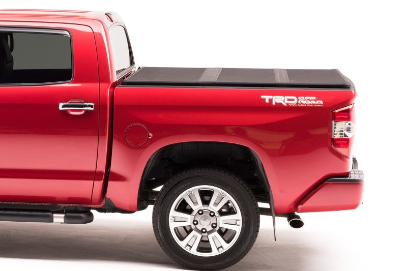 Load image into Gallery viewer, Extang 07-13 Toyota Tundra LB (8ft) (w/ Rail System) Solid Fold 2.0
