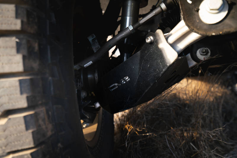 Load image into Gallery viewer, DV8 Offroad 21-22 Ford Bronco Front Lower Control Arm Skid Plate
